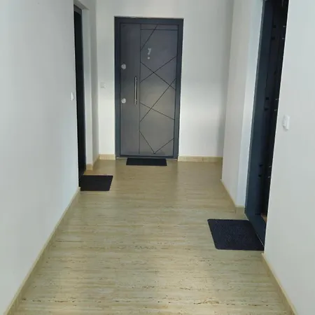 Planet Apartment