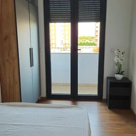 Planet Apartment